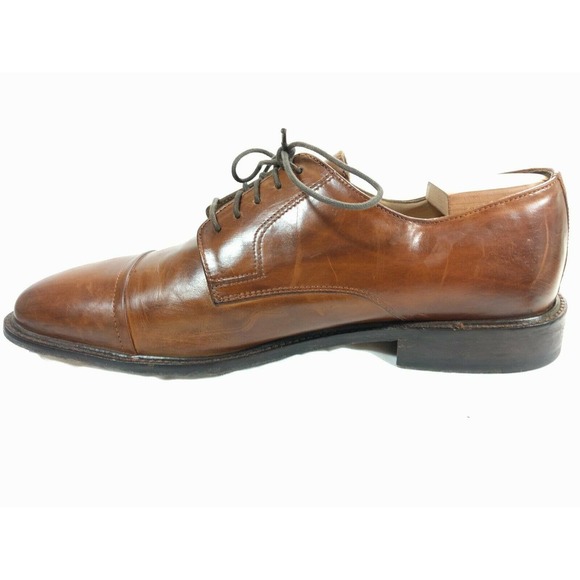 J. Murphy Johnston & Murphy Novick 9 M Oxford Shoe